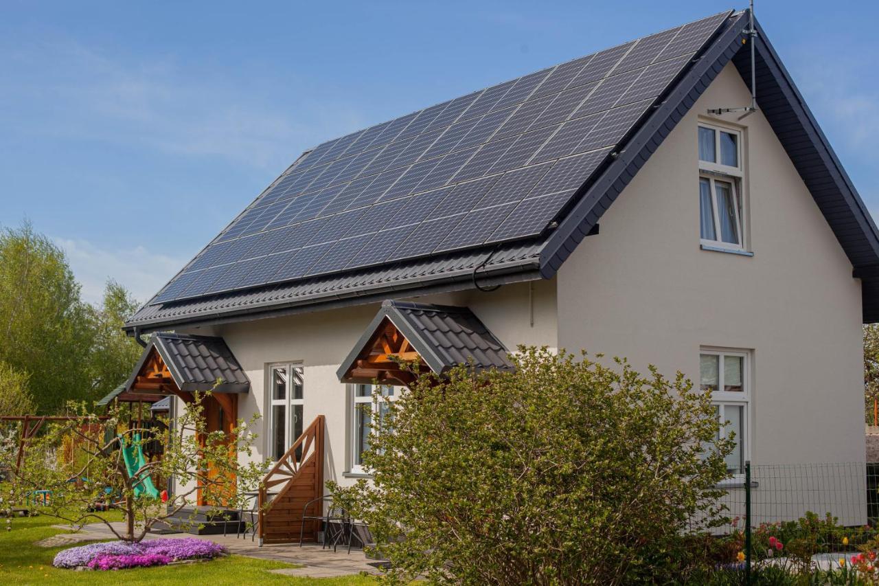Ferienwohnung Pod Lipa Stolpmünde Exterior foto