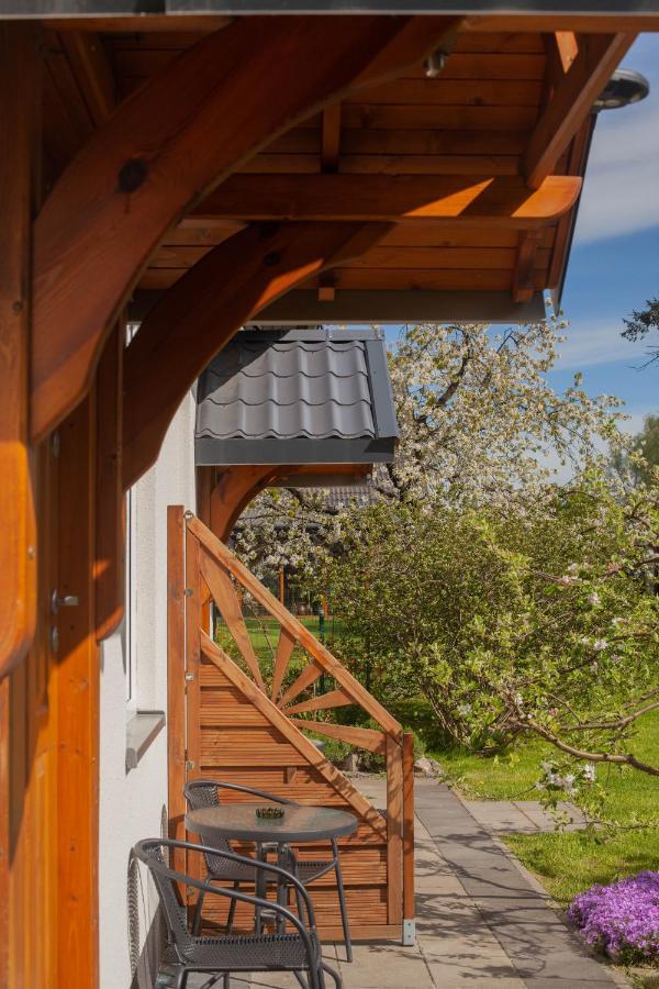 Ferienwohnung Pod Lipa Stolpmünde Exterior foto