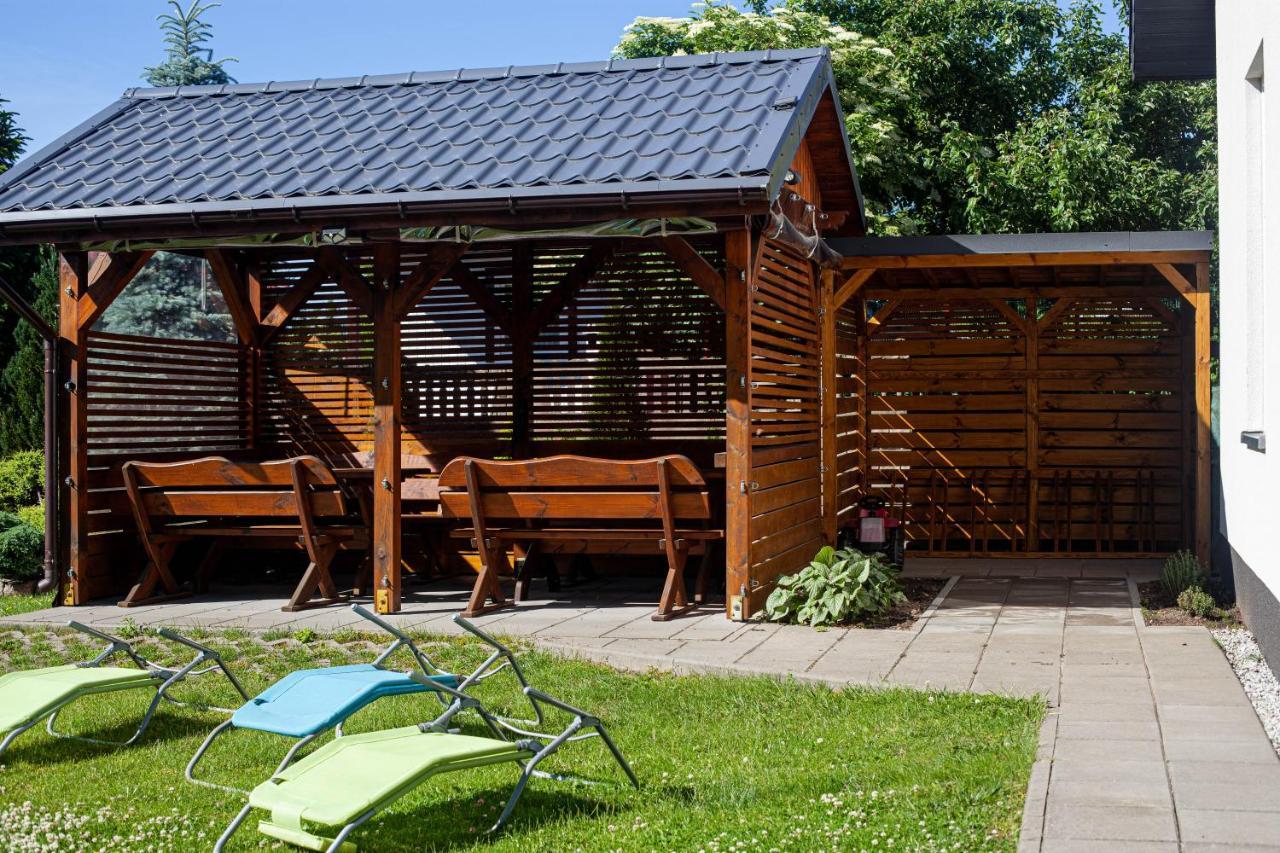 Ferienwohnung Pod Lipa Stolpmünde Exterior foto